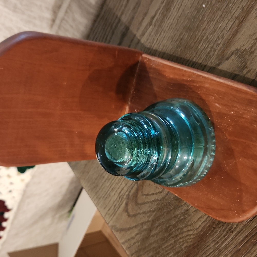 Green Glass insulator